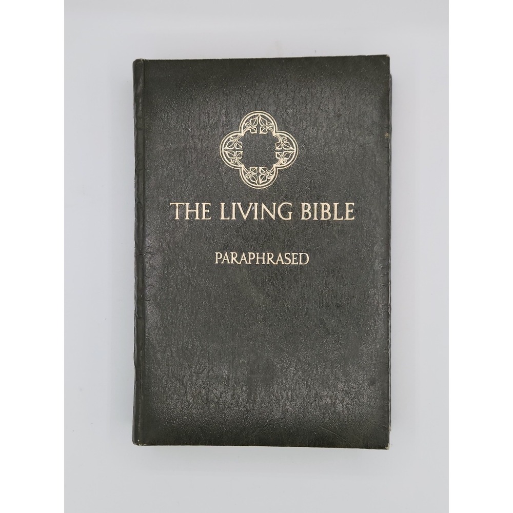 The Living Bible Paraphrased Copyright 1971 Tyndale green padded No Writing